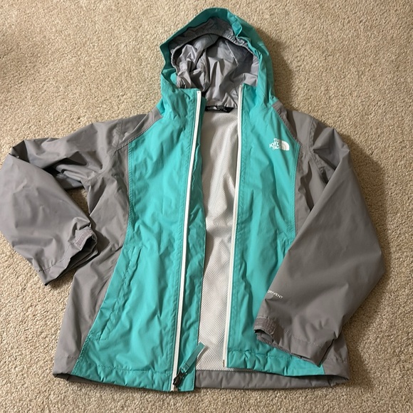 North face girls size S/P (7/8) double layer -2 jackets in one. - Picture 7 of 10